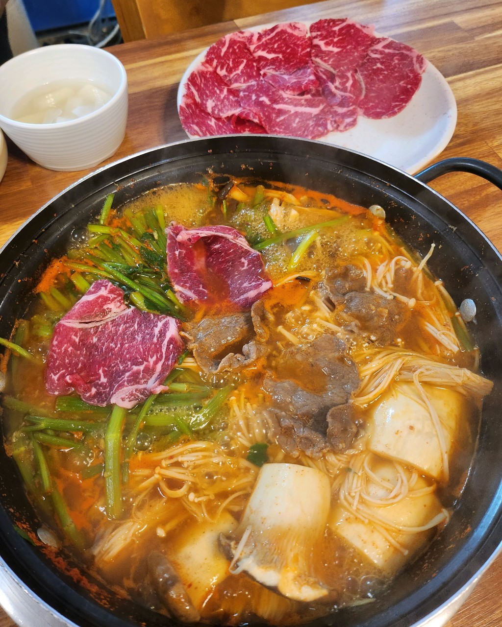 영광버섯매운탕